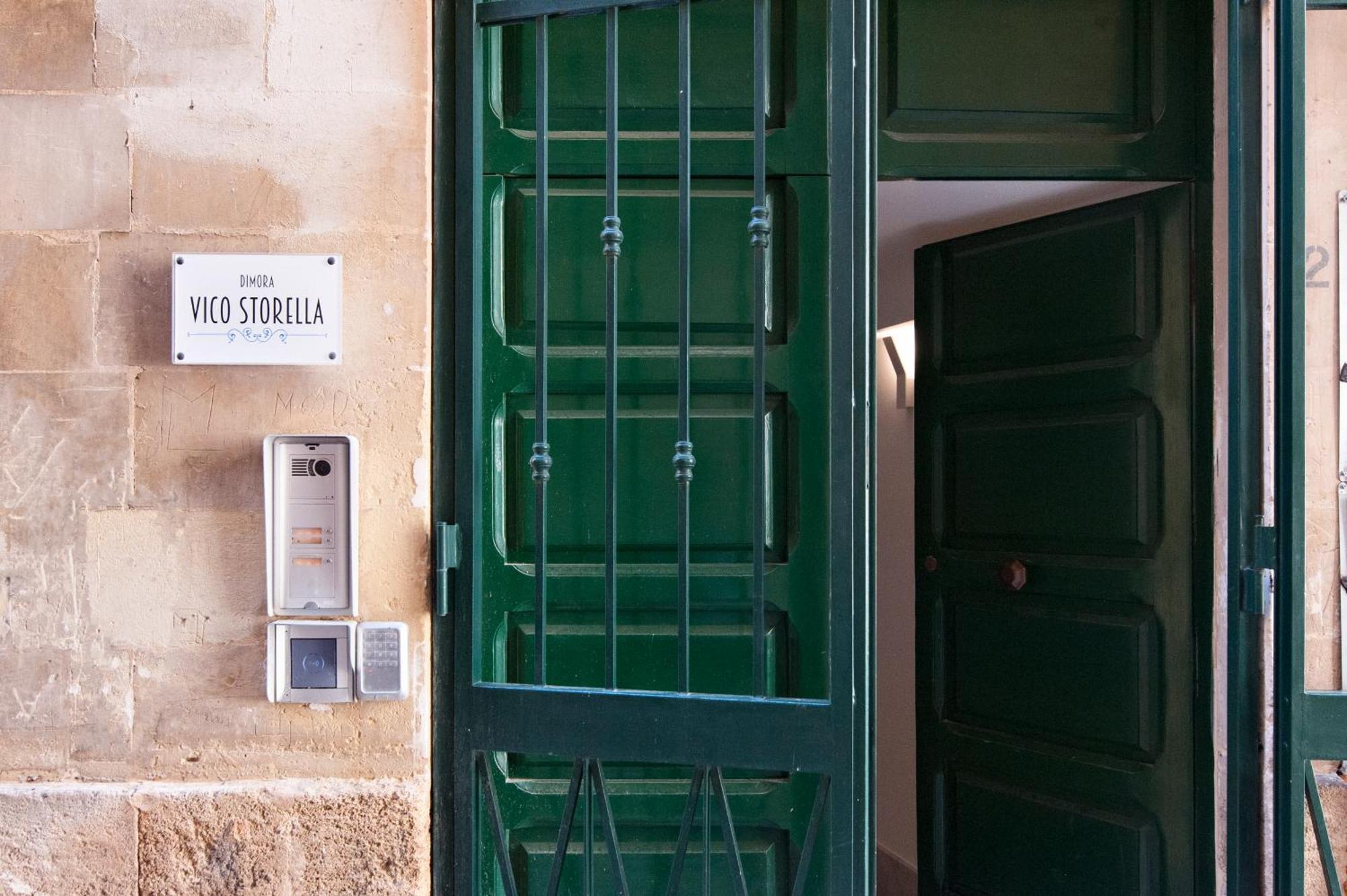 Dimora Vico Storella Lecce Bagian luar foto
