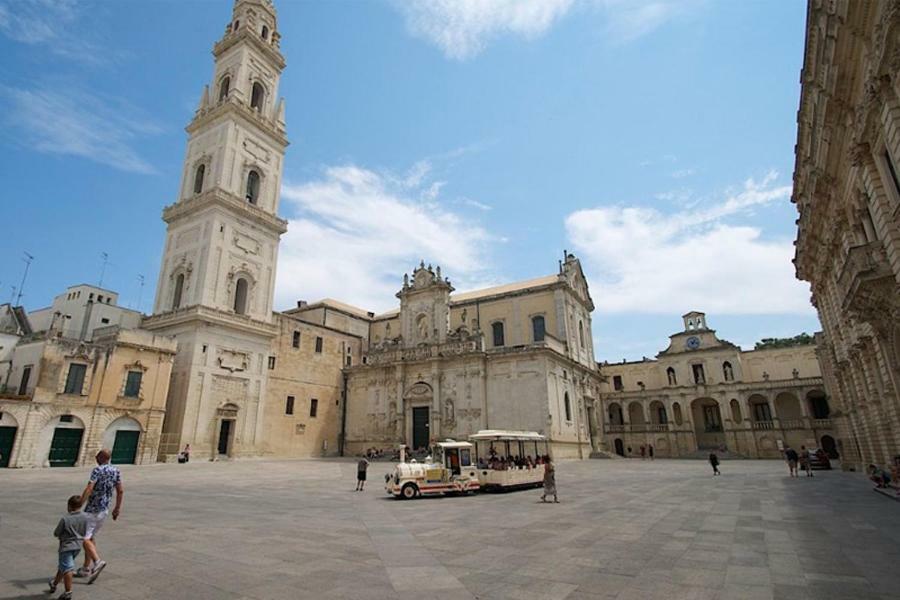 Dimora Vico Storella Lecce Bagian luar foto